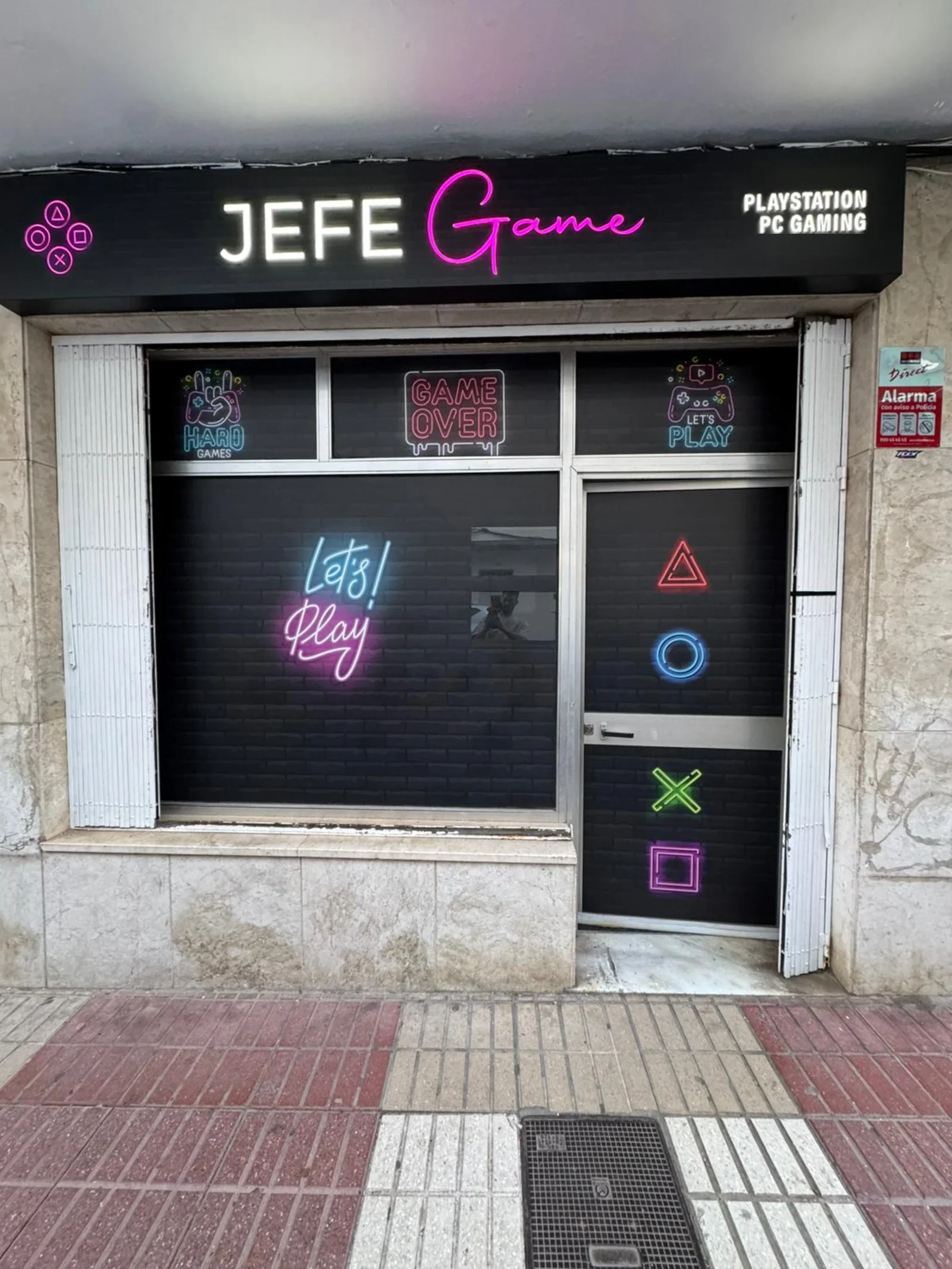 Façade JEFE GAME
